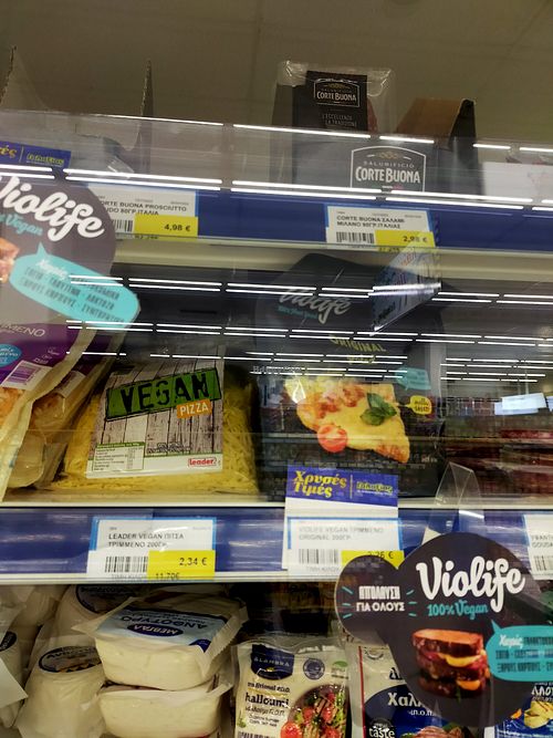 Vegan cheese at Galaxías in Kalampaka