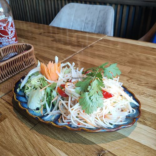 Vegan papaya salad (outstanding) at To 1990 Restaurant in Cologne
