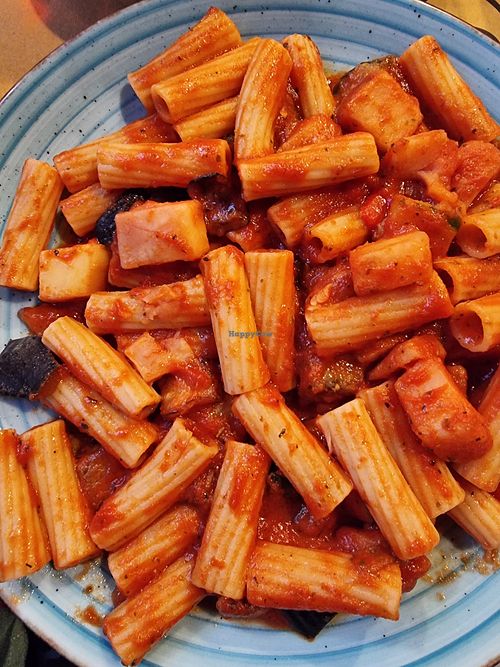 Pasta w/ tomato sauce + vegetables (vg) at Bacaro Quebrado in Venice