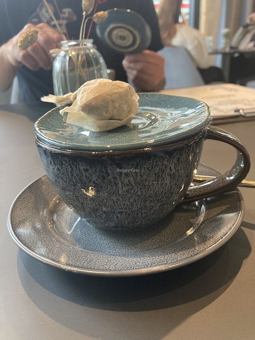 Ingwertee   at Vegabar Restaurant in Sulzbach