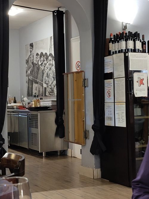 Good selection of wines at Strada Facendo a Padova in Padua