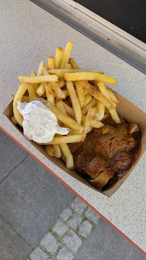  at Cyri Currywurst Manufaktur  in Neustadt