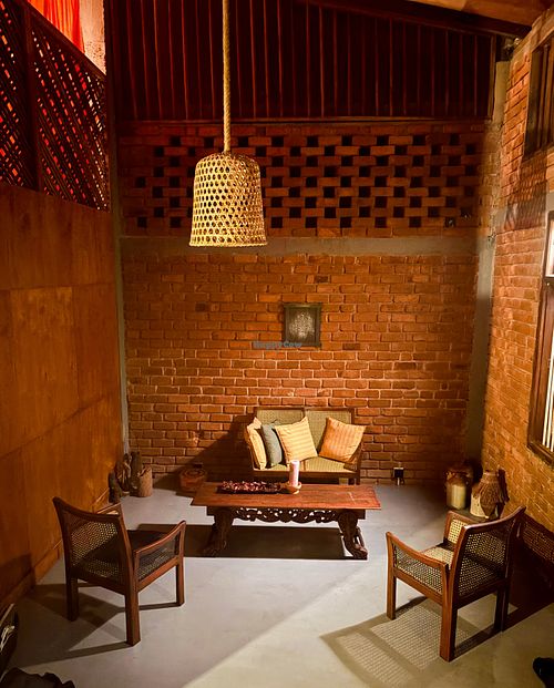 Simple living room  at Moss Forest Vegan  in Hadigalla