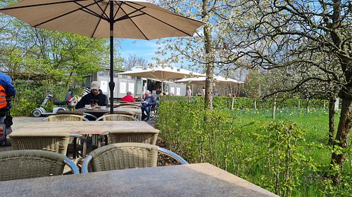 Imbiss at Treffpunkt Mohriner in Berlin