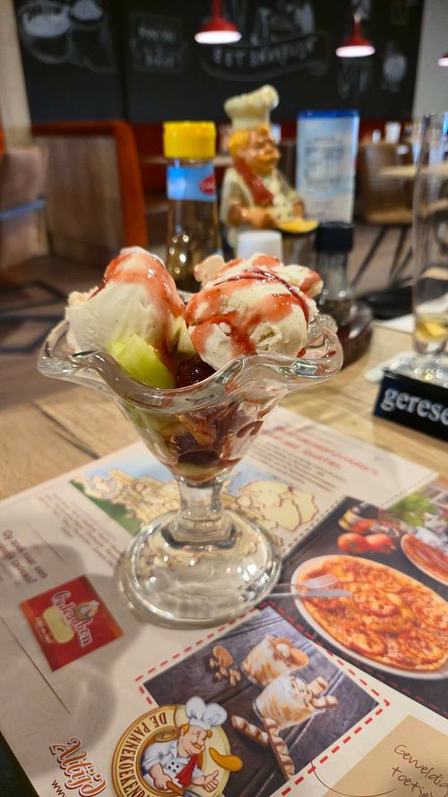  at De Pannekoekenbakker Holten in Holten