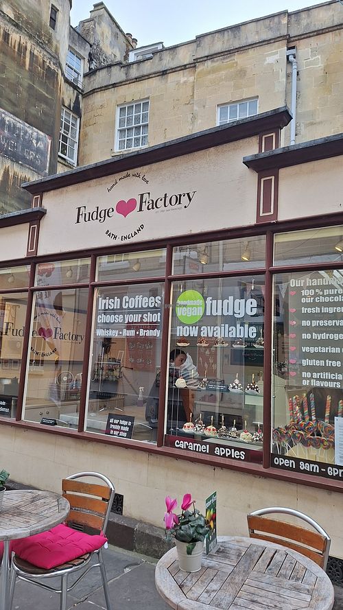 Cute sweet store at San Francisco Fudge Factory in Bath