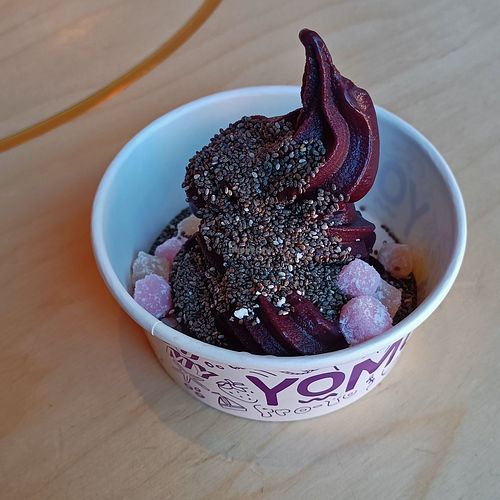 Acai at YOMG - Mordialloc in Mordialloc