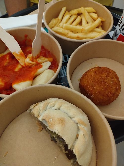 Vegan panada at Licu in Alghero