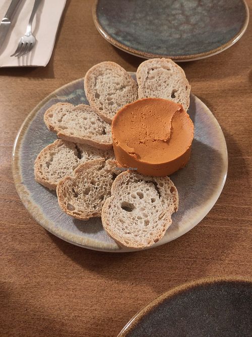 The classic starter at PÖTSTOT in Barcelona