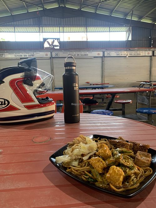 Plate of yummy vegan food for RM 5.00  at Vegetarian - 素食 in Kota Tinggi