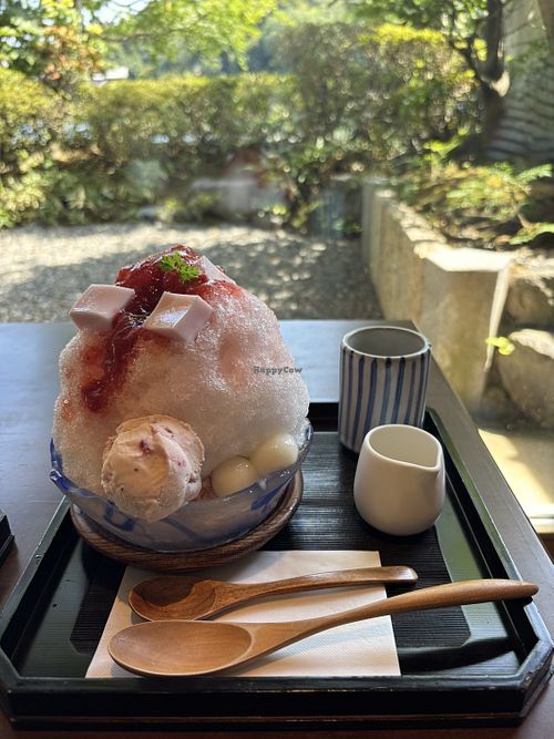 Strawberry Kakigōri 苺氷  at Kumahiko Cafe -くまひこCafe in Kyoto