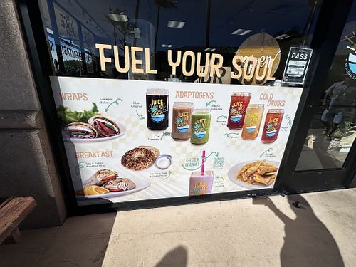 Breakfast, wraps and juices  at Juice 101  in Kamuela