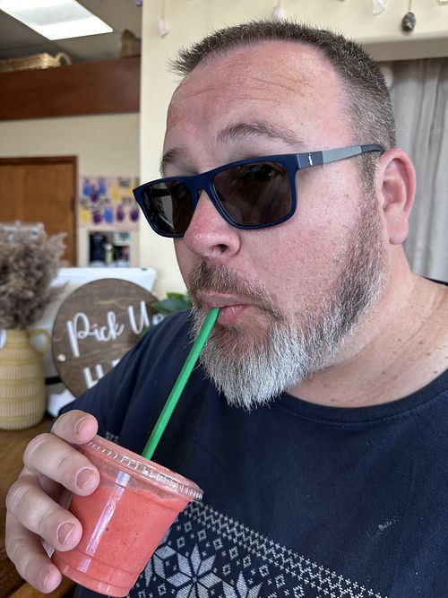 Strawberry smoothie   at Juice 101  in Kamuela