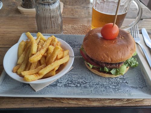 Beyond Burger at Maona (Nomi) in Mallorca
