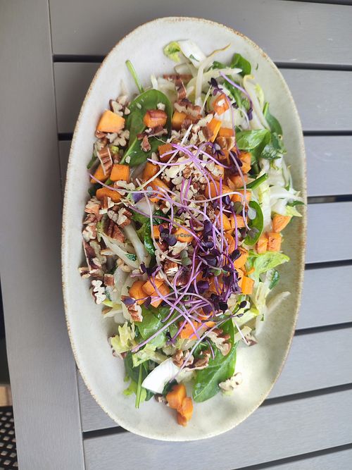 Superfood salad at John's Pub in Keszthely