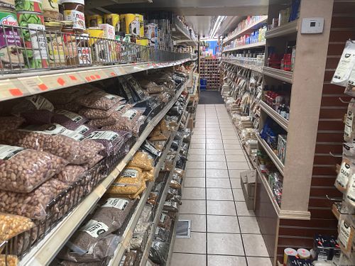 Aisle at Duals Natural in New York City