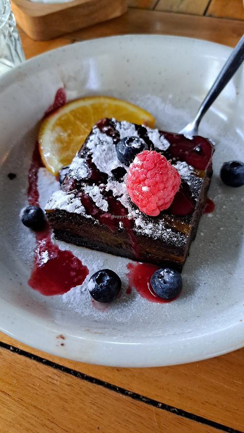 Vegan brownie at Boscafé de Zweef in Malden