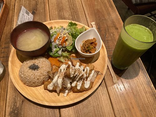 Tempeh set meal at Paprika Shokudo Vegan in Osaka