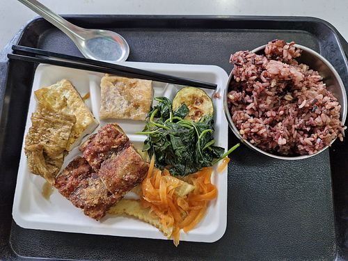  at Healthy Vegetarian in Taipei