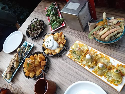  at Muchos Más in Bremen