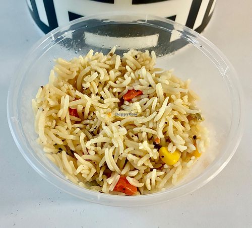 Vegetable rice at Lifter Life in Dubai