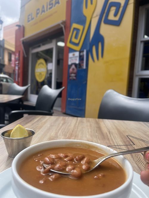Estofado de frijoles veganos  at Delicias El Paisa in Valencia