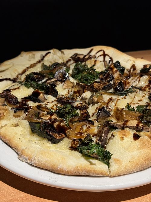 Woodlands pizza  at Restaurant 415 in Fort Collins