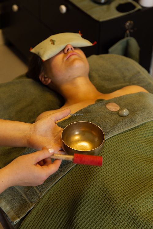 Holistische gezichtsbehandeling at Ceder Baars - Holistische Schoonheidspraktijk in Nijmegen