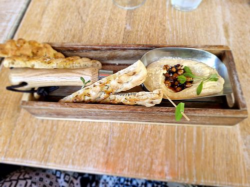 Humus & Flatbread (vegan starter) at The Botanist in Liverpool