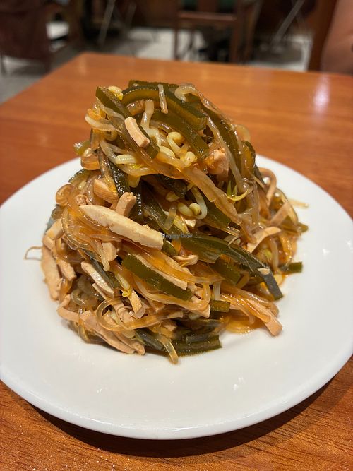 Signature side dish at Din Tai Fung in Taipei