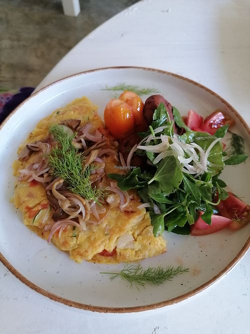 Delicious vegan omelette at Olu Garden Cafe in Unawatuna