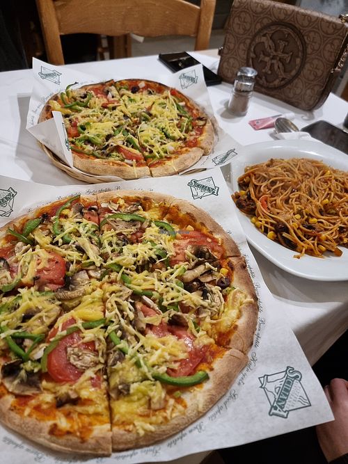 Lecker! at Siciliana in Crete