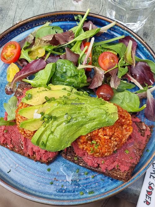 Vegan sandwich brunch at Bistro Boheme Söder in Stockholm