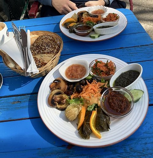 Vegan Plate (small)  at Café-Restaurant Aprikosenbaum in Berlin