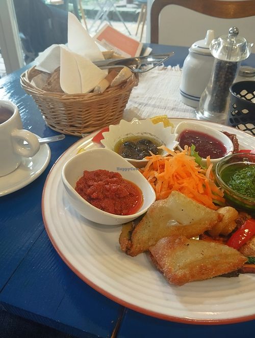  at Café-Restaurant Aprikosenbaum in Berlin
