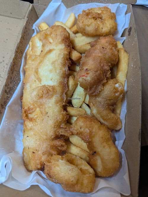 Seafood basket at All Aboard Seafoods in Bellevue