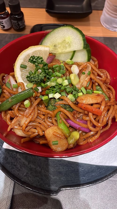 Very good noodles  at Sushi's in Mulhouse