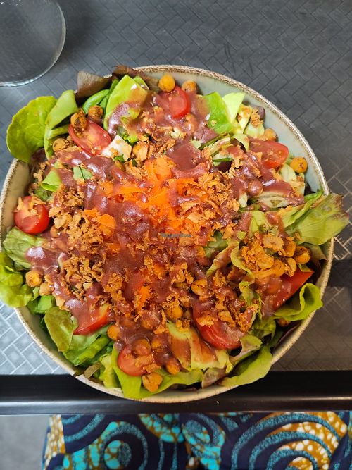 Salade tunisienne with grilled chickpeas at La Gn'Occitane in Anse