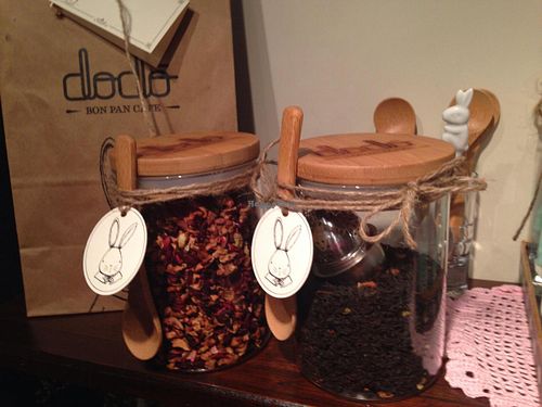 Dodó has a variety of organic herbal infusions at Dodo Bon Pan Cafe in Panama City