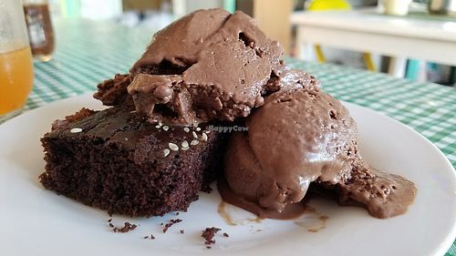 chocolate brownie with vegan ice cream at Happy Vegan in Tijuana