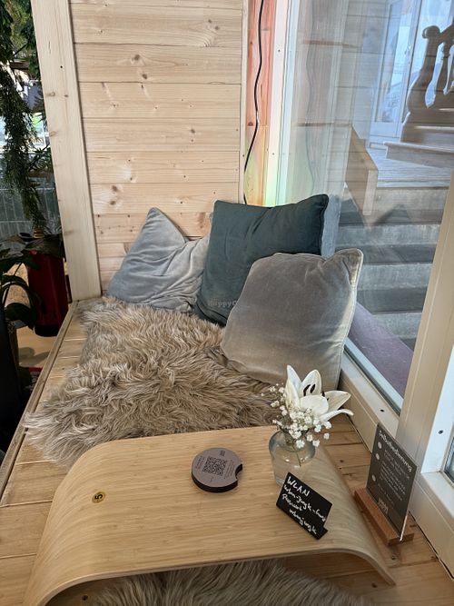 Sitzplätze  at Urban Jungle Lodge in Uberlingen