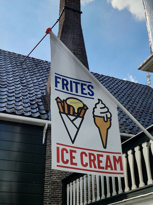  at De Baleine in Zaandam