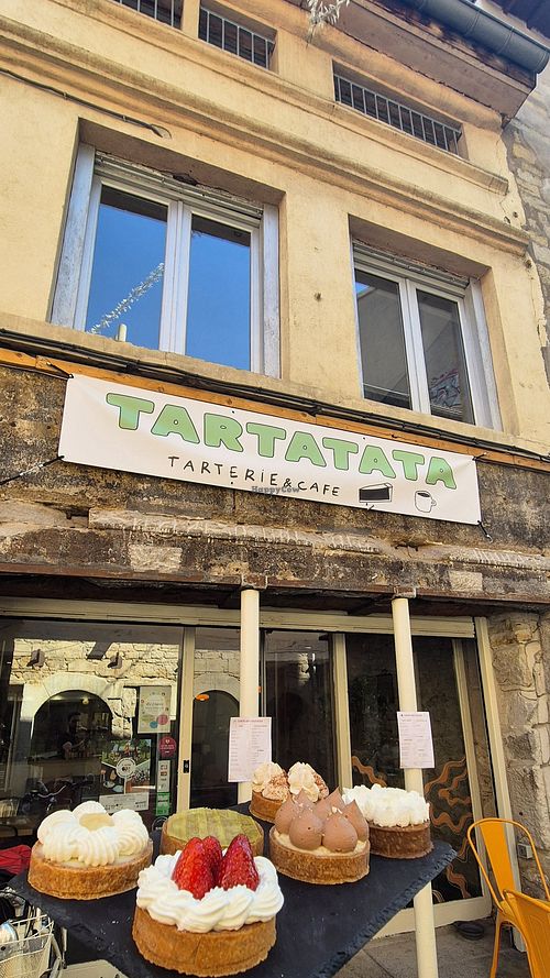 Tartatata Café - Salon de thé - Tartes salées et sucrées - Salade