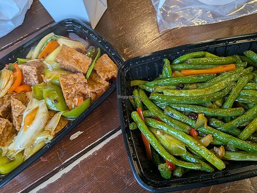 Tofu clay pot, green beans at Veggie Life in Kirkland