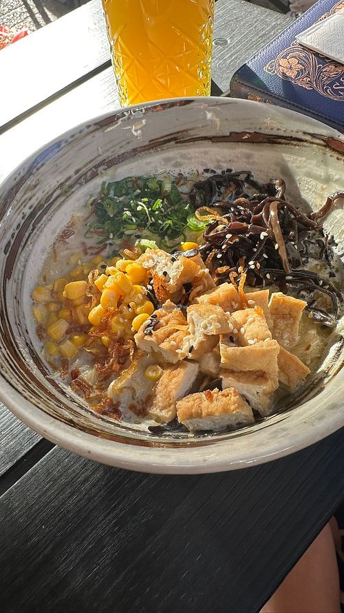 Vegan mama Curry Ramen  at Ramencado in Celle