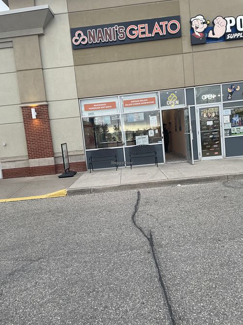 Front of store  at Nani's Gelato in Burlington