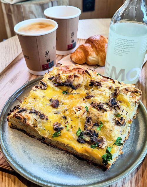 Focaccia at Land & Monkeys - Grands Boulevards in Paris