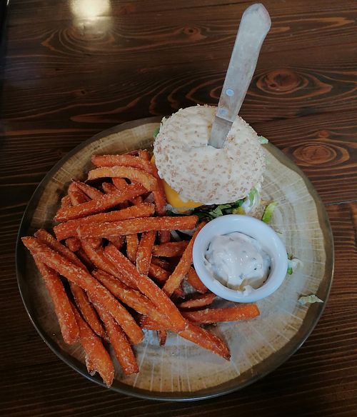 Vegan burger at Restaurace a hotel Chicago Chomutov in Chomutov