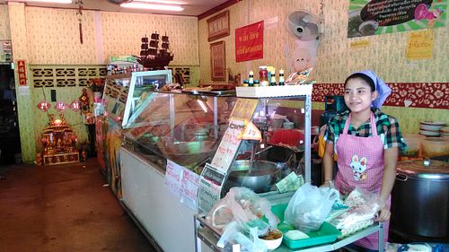 Buffet at Jae Tom in Surat Thani