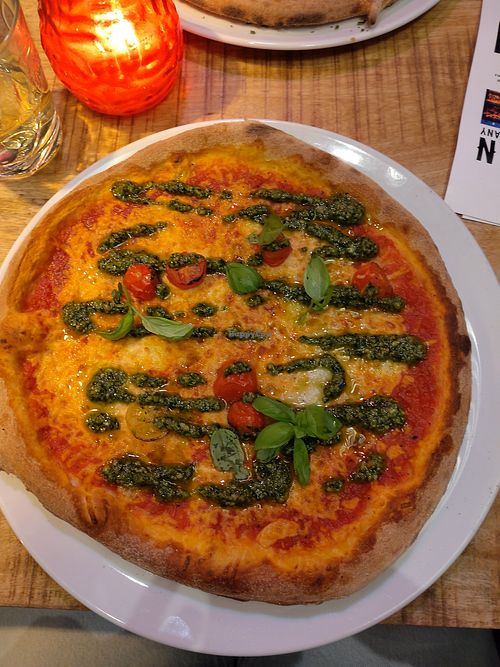 Pizza pesto at Vegan Pizza Bar  in Utrecht